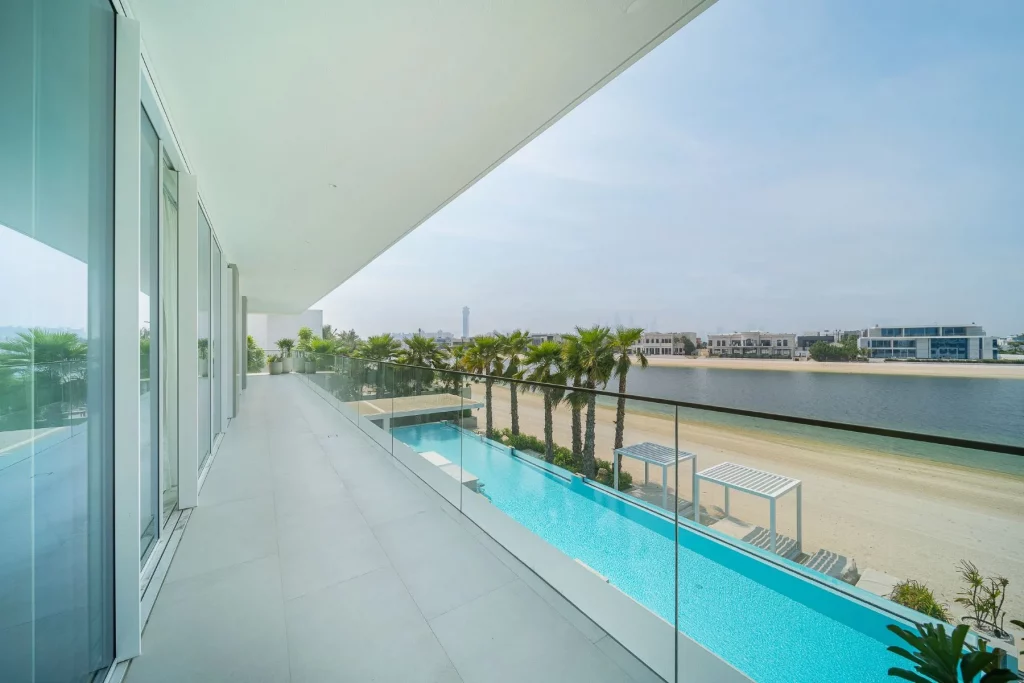 Palm Jumeirah - Signature Villas