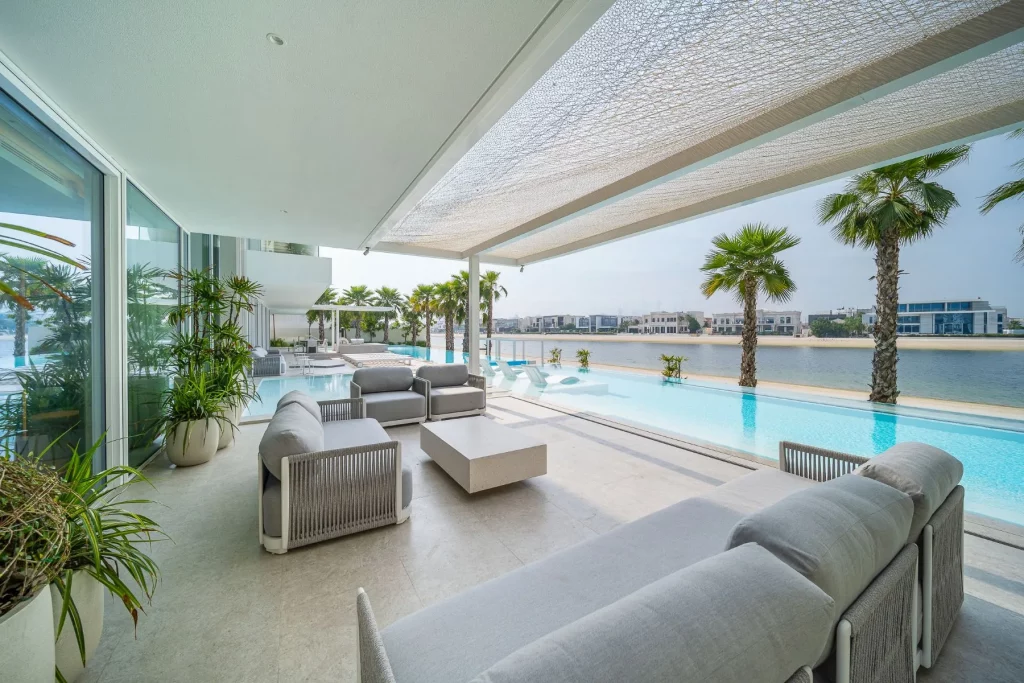 Palm Jumeirah - Signature Villas